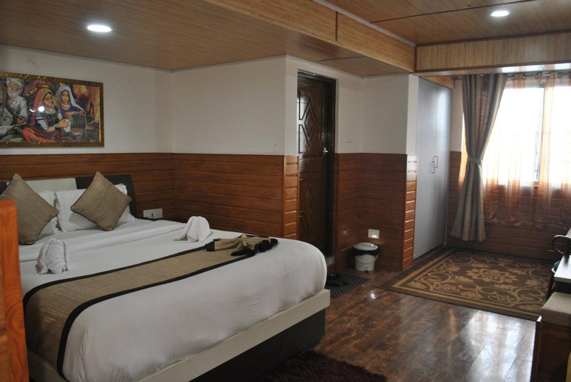 Hotel Kasturi Palace Darjeeling - Excellent Service Recommended Extérieur photo