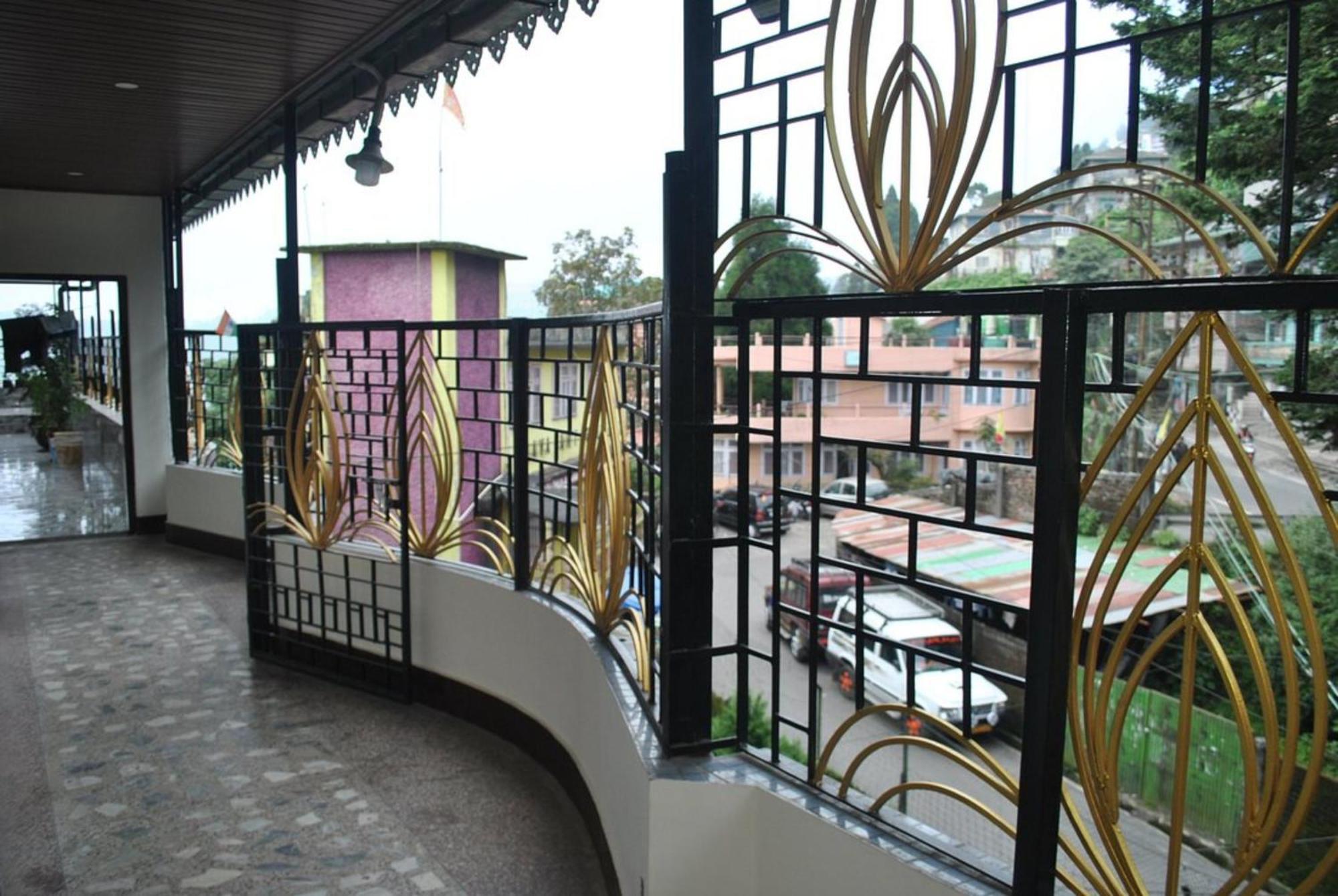 Hotel Kasturi Palace Darjeeling - Excellent Service Recommended Extérieur photo